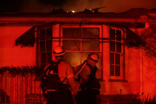 Scenes of devastation in Los Angeles 