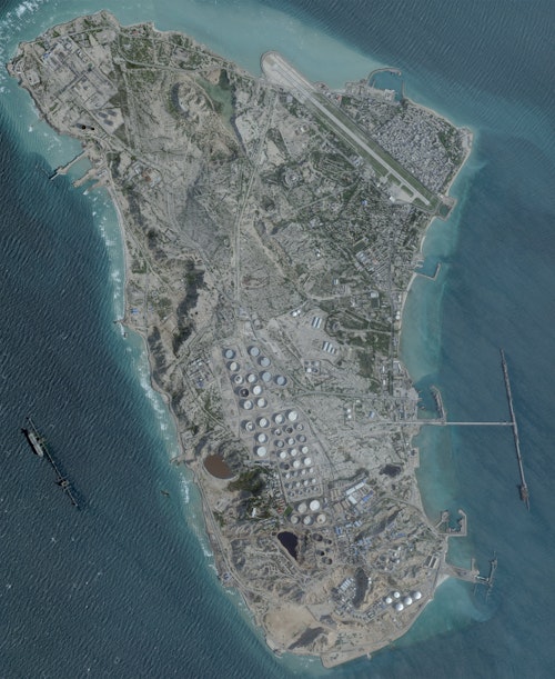 Iran warns US not to show 'aggression' against Iranian islands